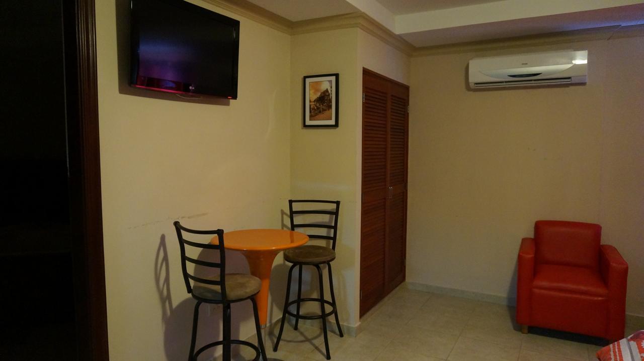 Hotel Residencial El Amanecer à Panama  Extérieur photo